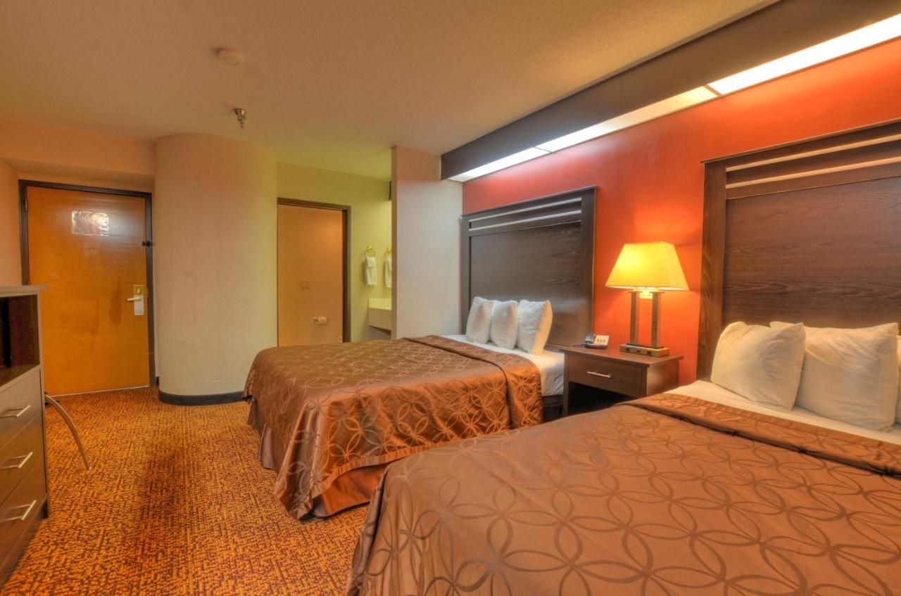 Smoky Mountain Inn & Suites Чероки Экстерьер фото